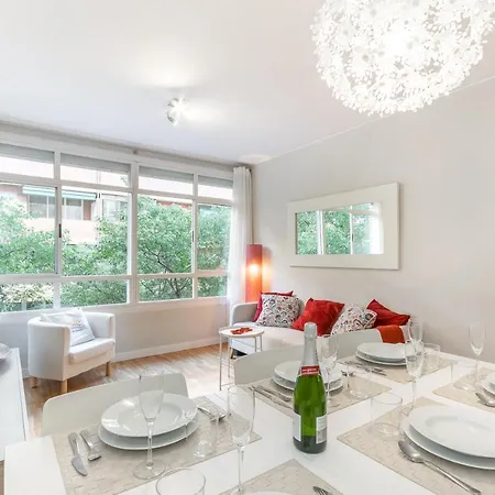 Elegance Barcelona Rentals Apartment *