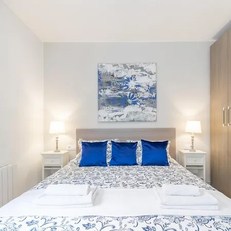 Elegance Barcelona Rentals Apartment *