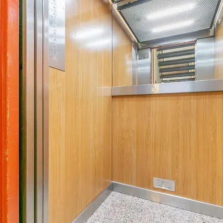 Elegance Barcelona Rentals Apartment *