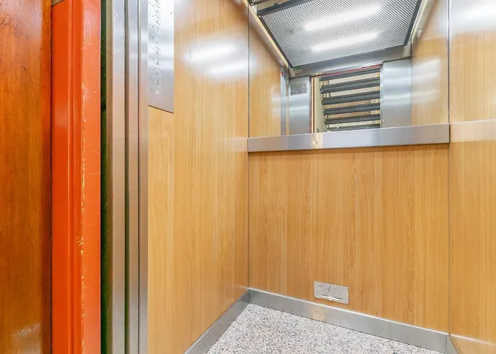 Elegance Barcelona Rentals Apartment *